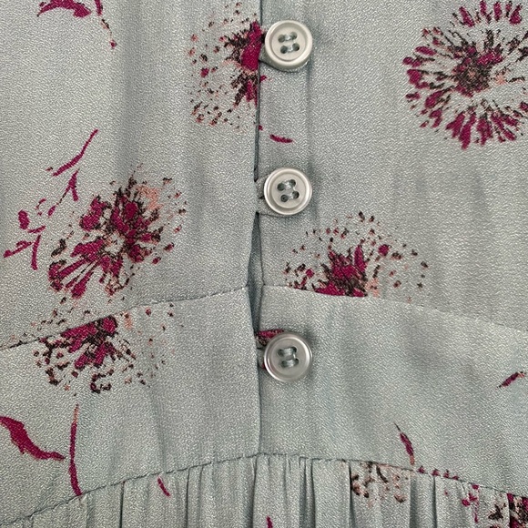 Dusty blue flowy tank blouse - Picture 2 of 6